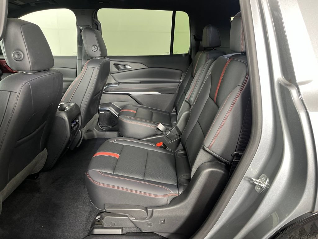 2024 Chevrolet Traverse RS - Photo 24