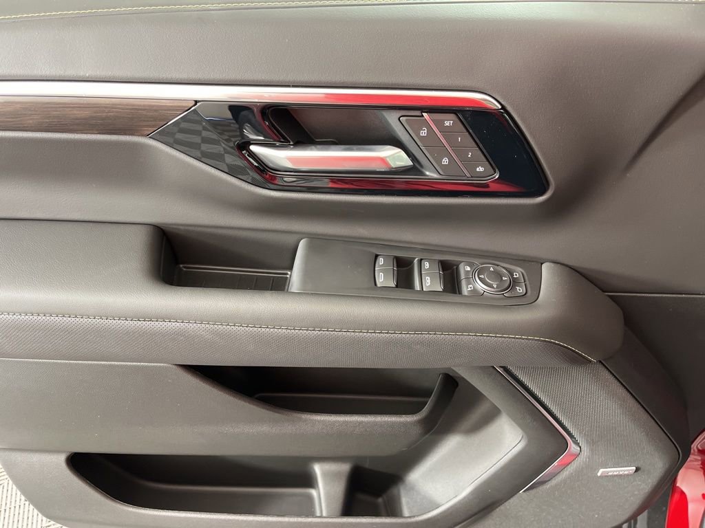 2026 Chevrolet Tahoe Premier - Photo 30
