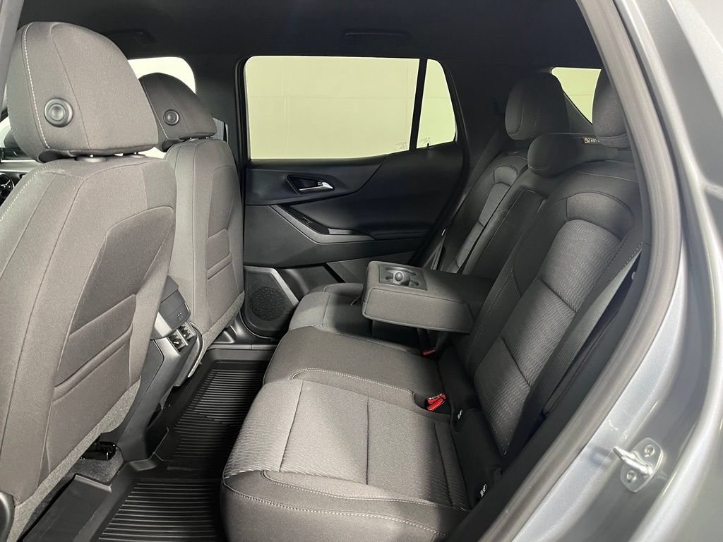2027 Chevrolet Equinox LT - Photo 24