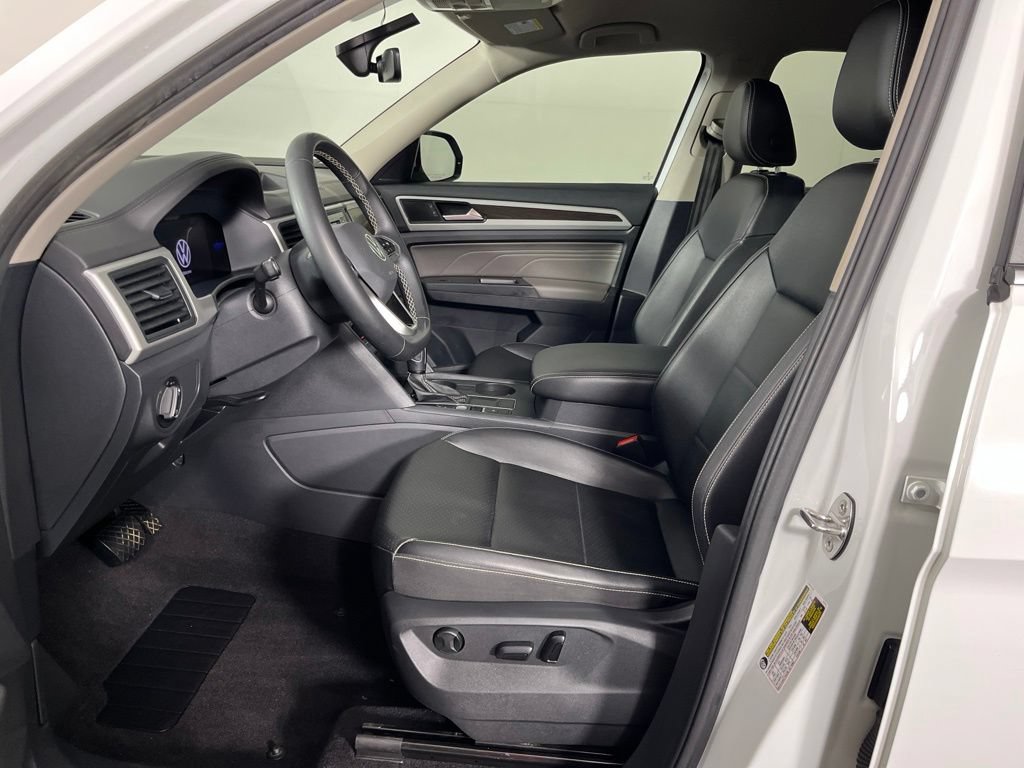 2022 Volkswagen Atlas SE - Photo 22