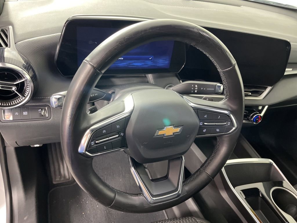 2025 Chevrolet Equinox LT - Photo 26