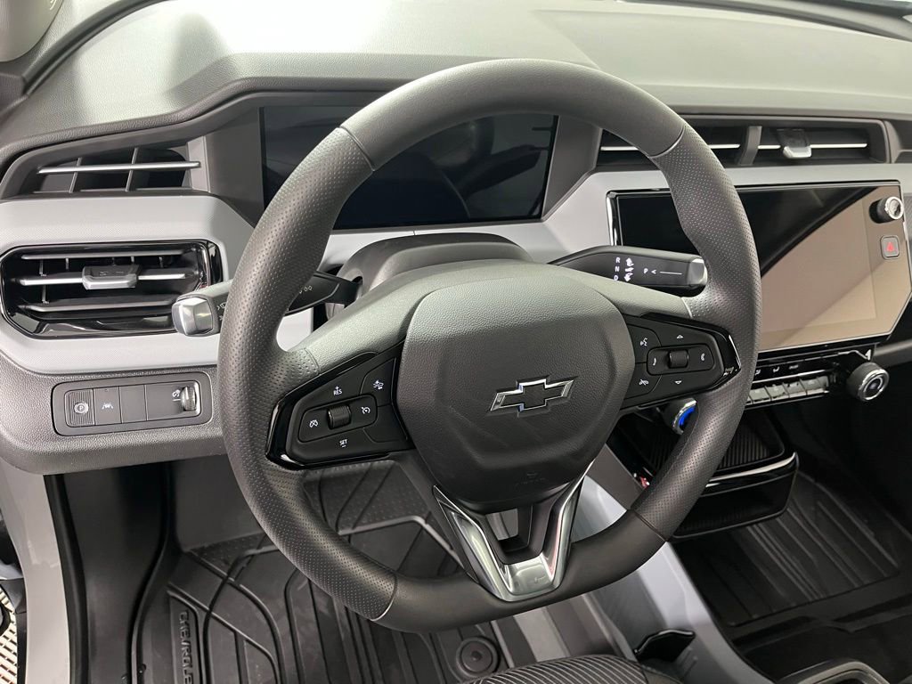 2027 Chevrolet Bolt LT - Photo 24