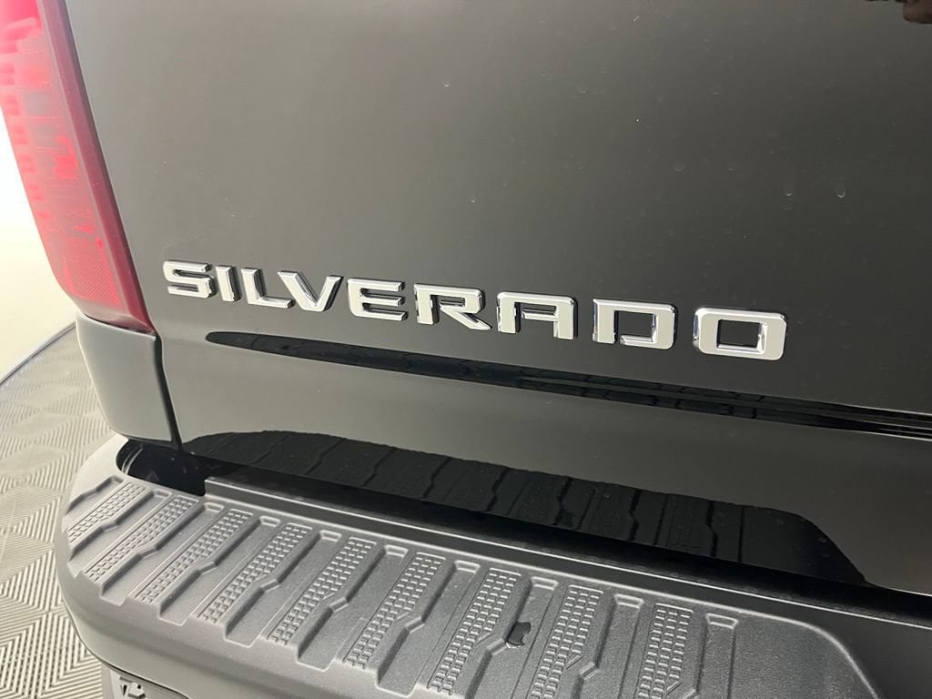 2026 Chevrolet Silverado 2500 HD Custom - Photo 17