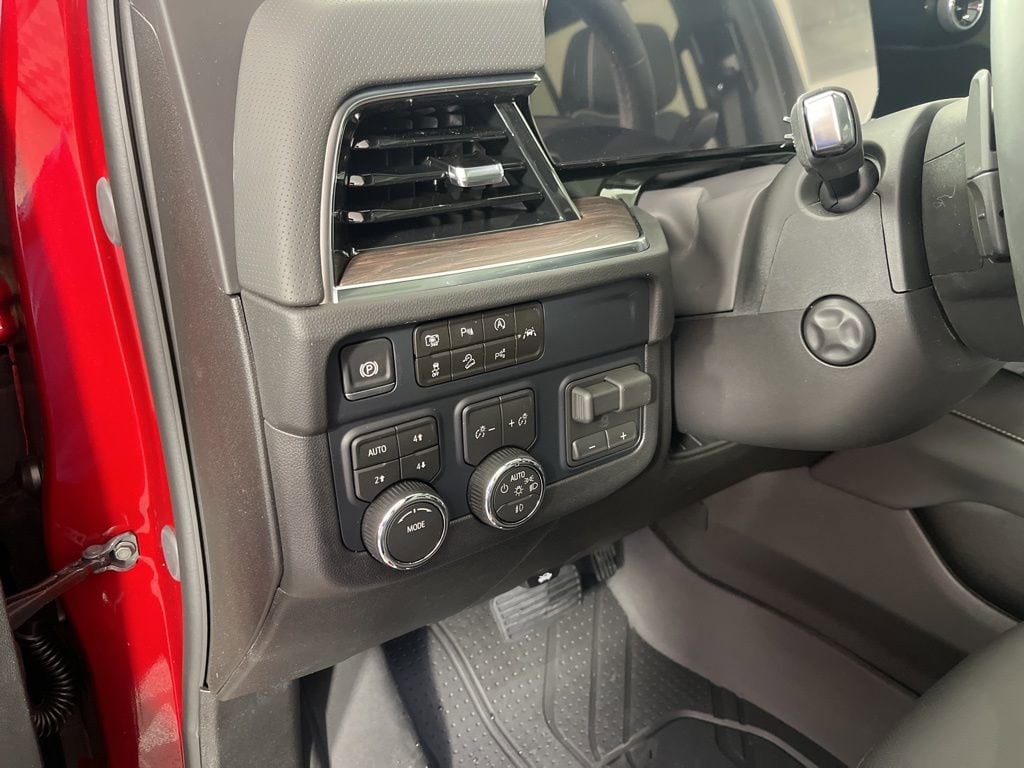 2026 Chevrolet Tahoe Premier - Photo 23