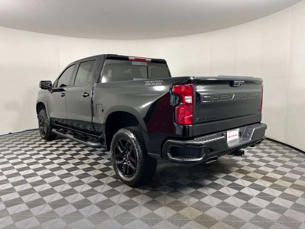 2025 Chevrolet Silverado 1500 LT Trail Boss - Photo 3