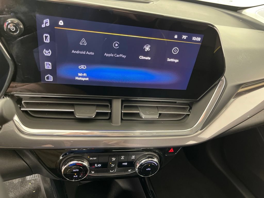 2025 Chevrolet Trax Activ - Photo 32