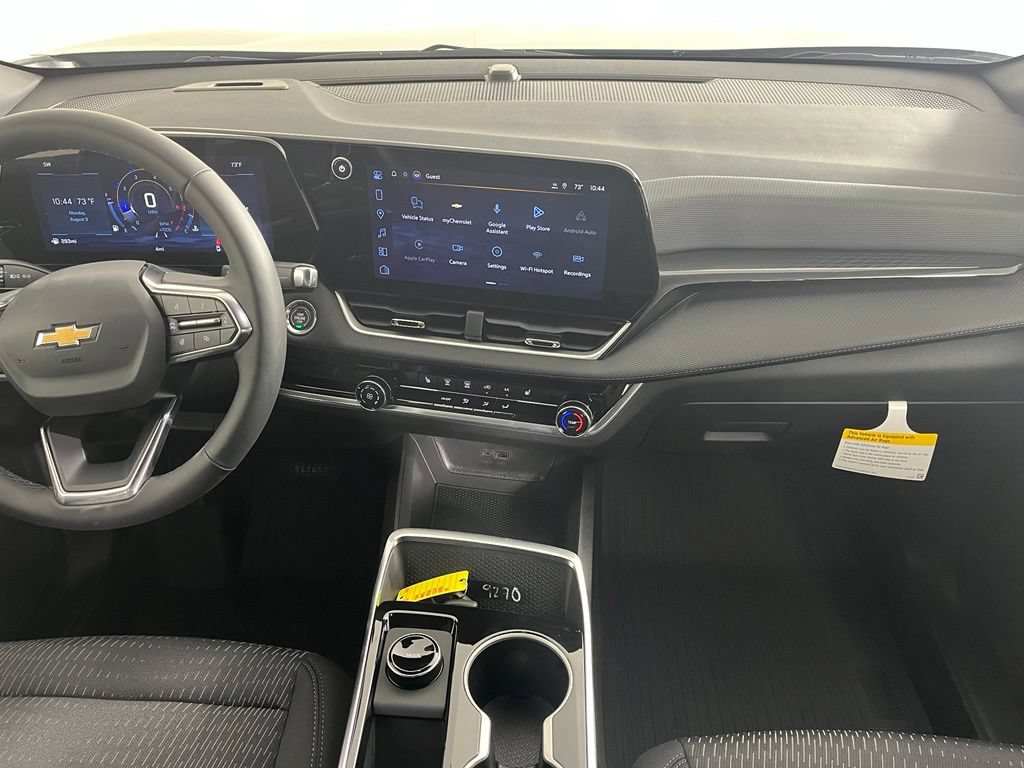 2027 Chevrolet Equinox LT - Photo 17
