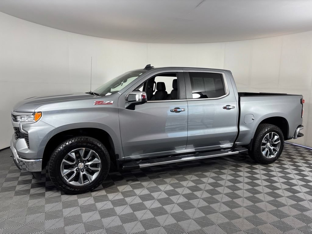 Used 2025 Chevrolet Silverado 1500 LT Truck Crew Cab
