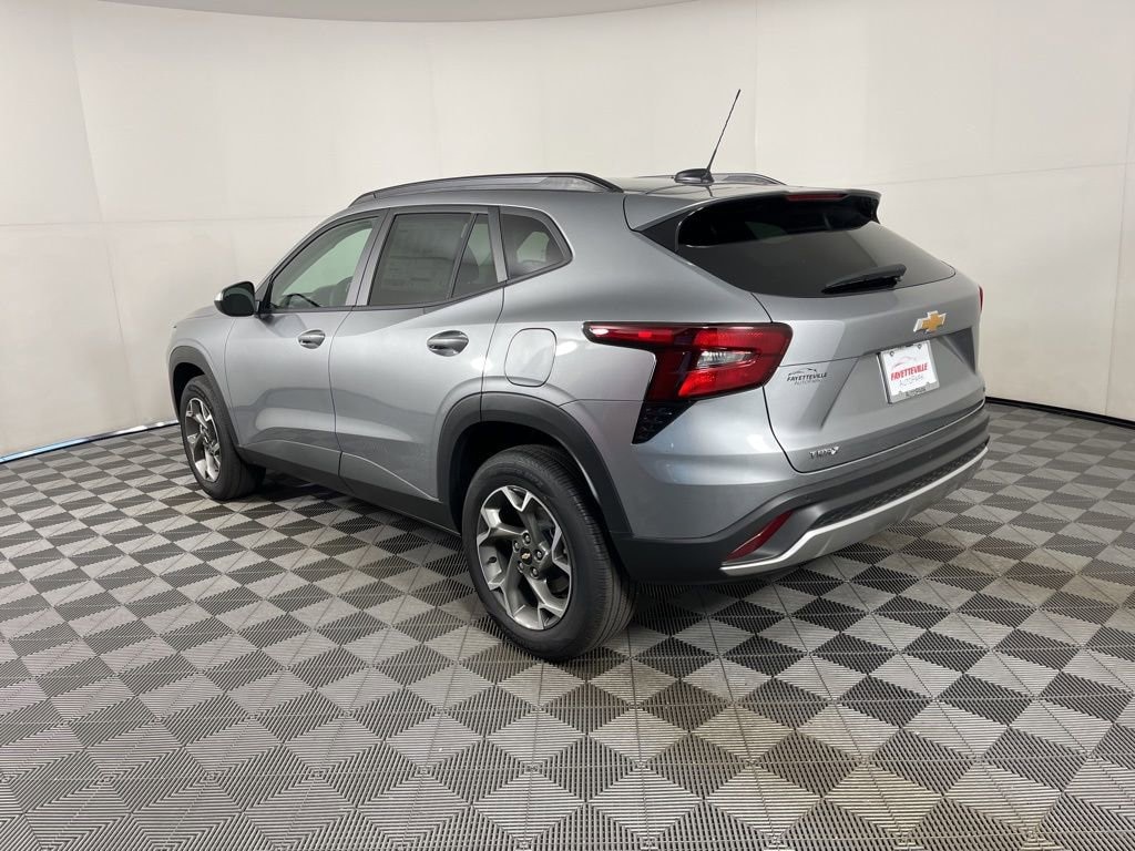 New 2026 Chevrolet Trax LT SUV