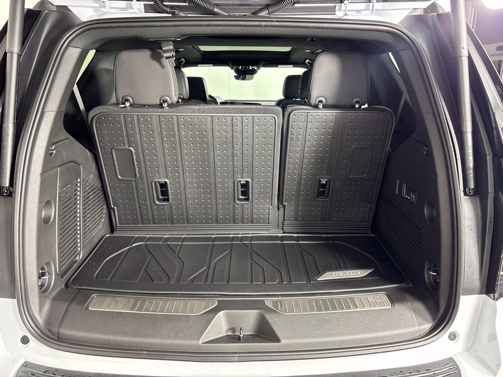2027 Chevrolet Tahoe High Country - Photo 22