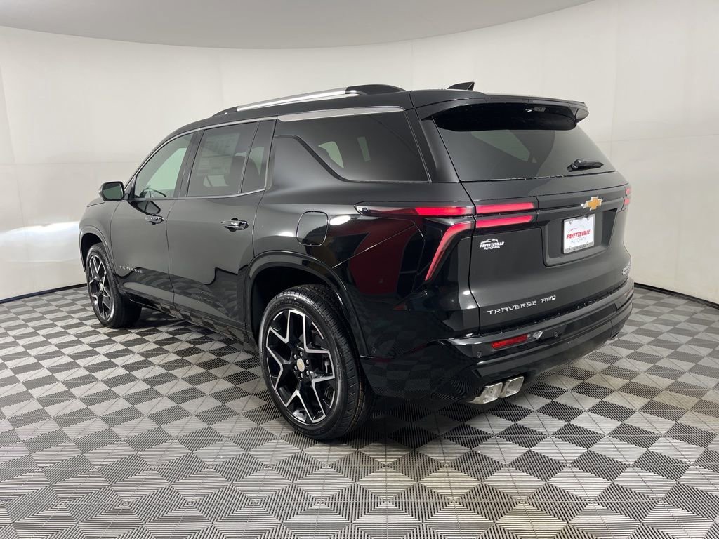 2026 Chevrolet Traverse High Country photo 3