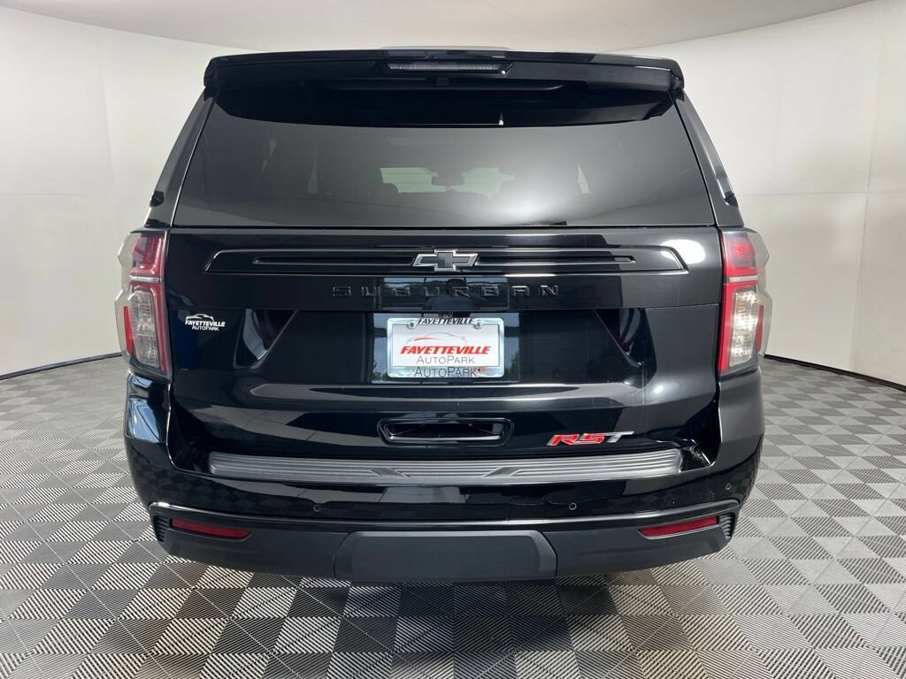 Used 2024 Chevrolet Suburban RST SUV