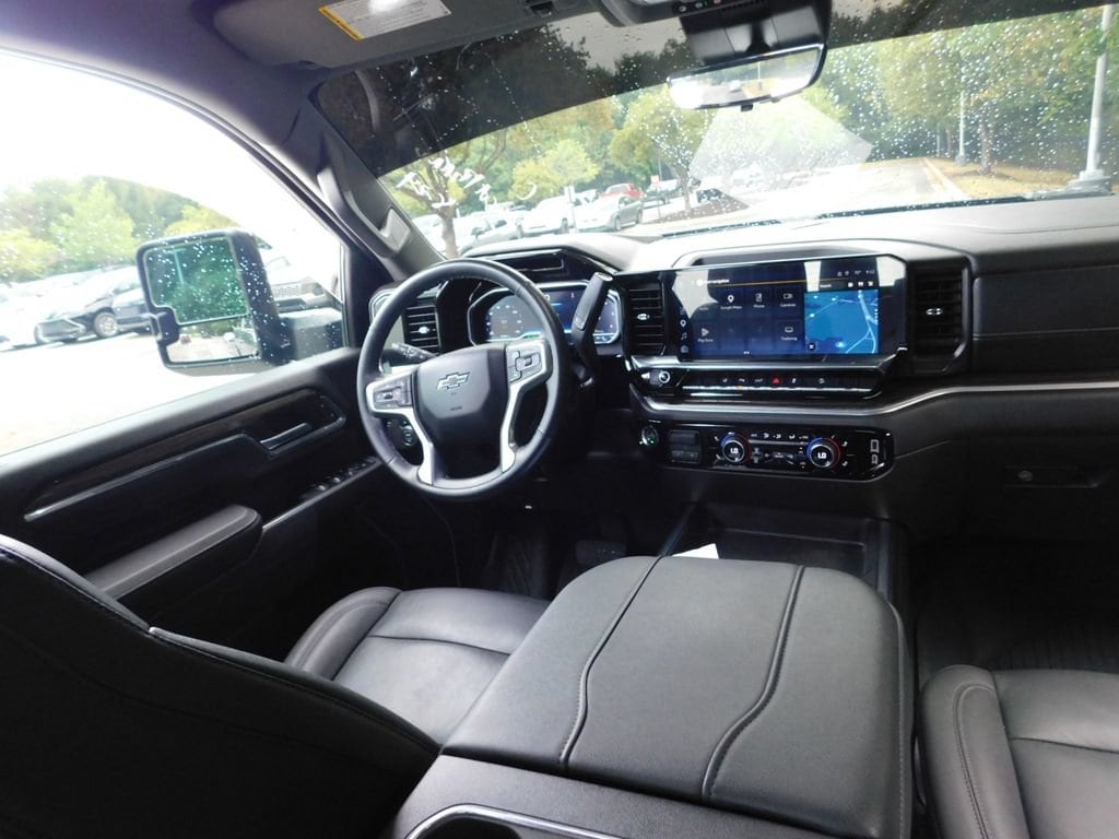 2025 Chevrolet Silverado 2500HD LT - Photo 6