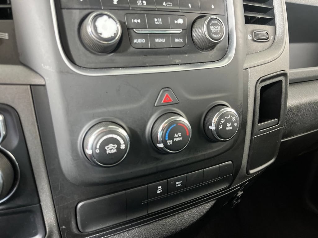 2018 RAM Ram 1500 Pickup Tradesman - Photo 24