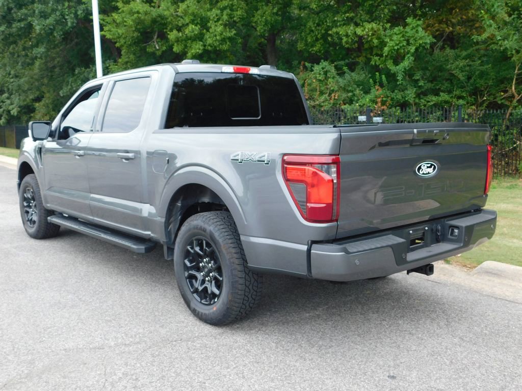 2024 Ford F-150 XLT photo 3