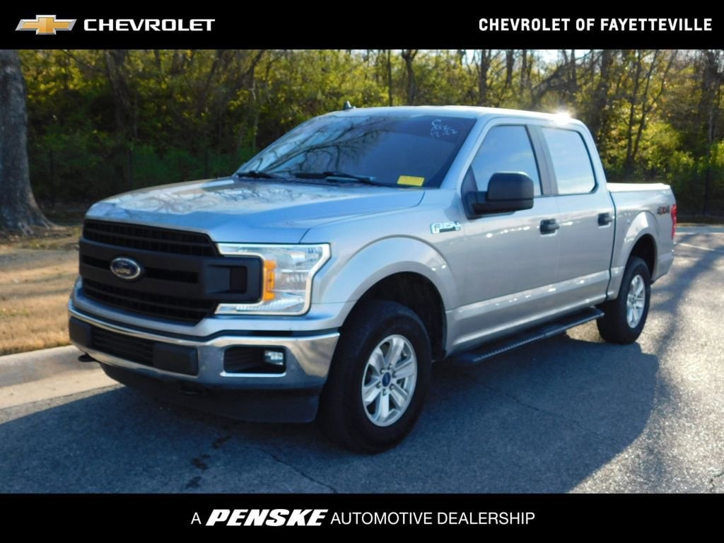2020 Ford F-150 XL's photo