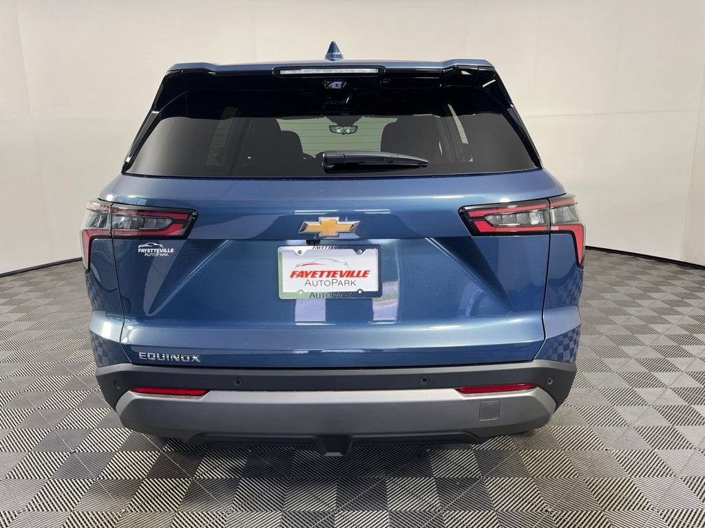 New 2027 Chevrolet Equinox LT SUV
