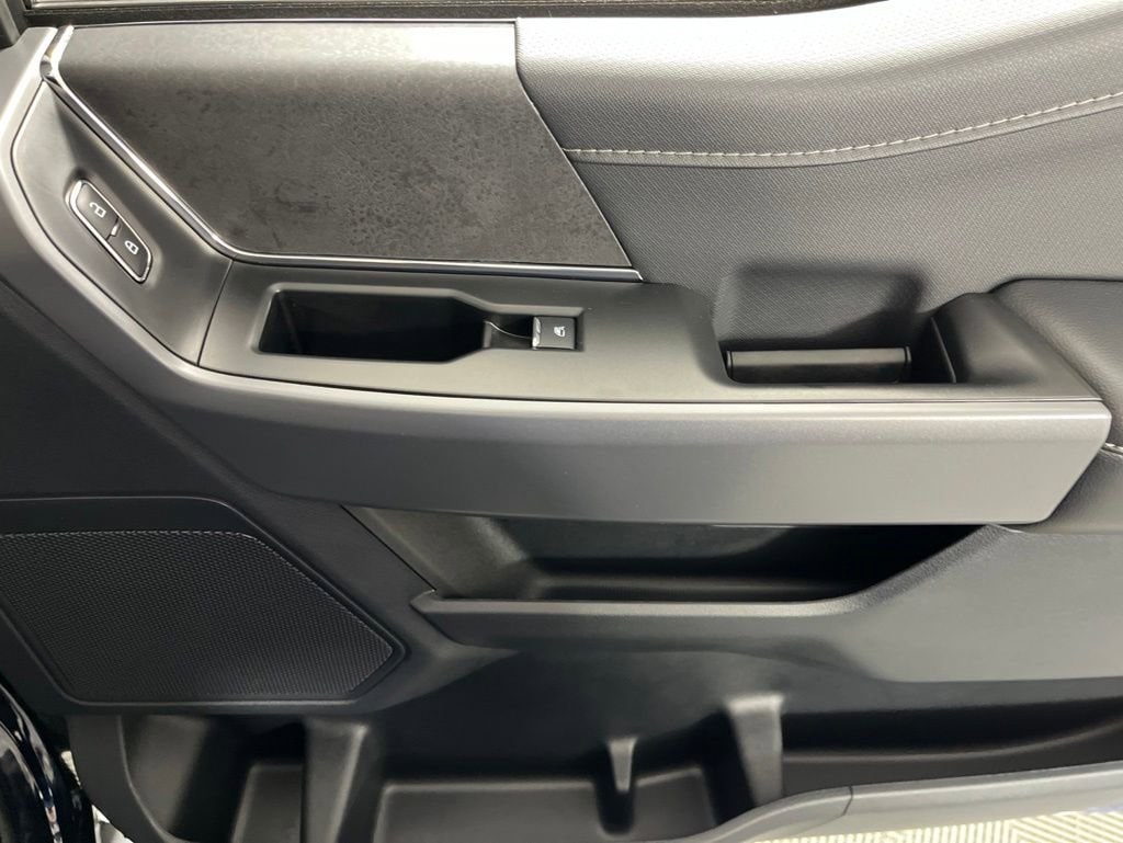 2025 Ford F-150 XLT - Photo 19