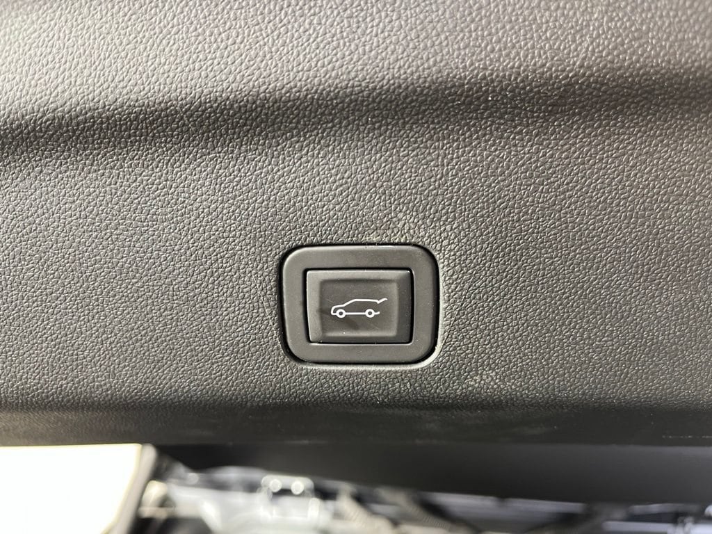 2025 Chevrolet Tahoe High Country - Photo 27