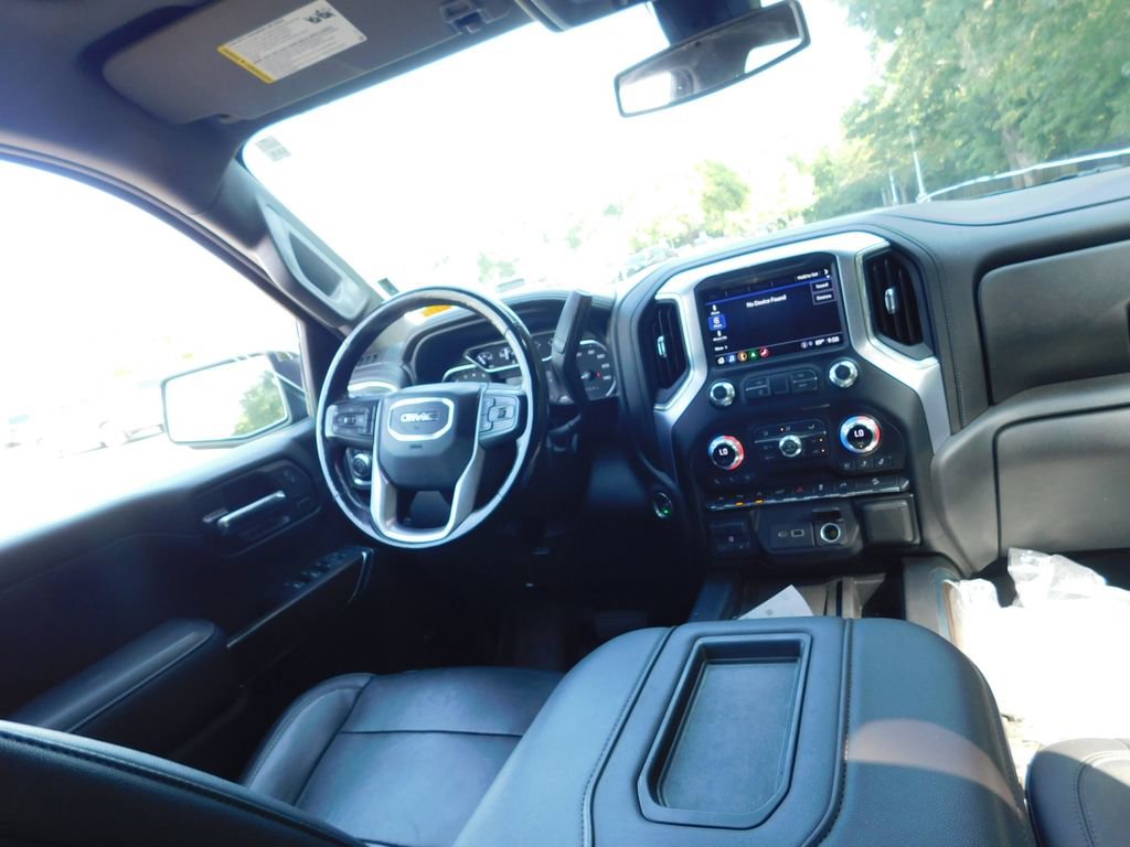 2021 Gmc Sierra 1500 SLT photo 3