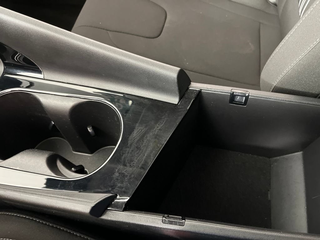2025 Hyundai Elantra SEL - Photo 32