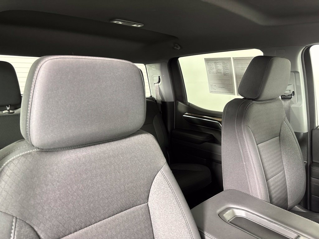 2024 Chevrolet Silverado 1500 LT - Photo 15
