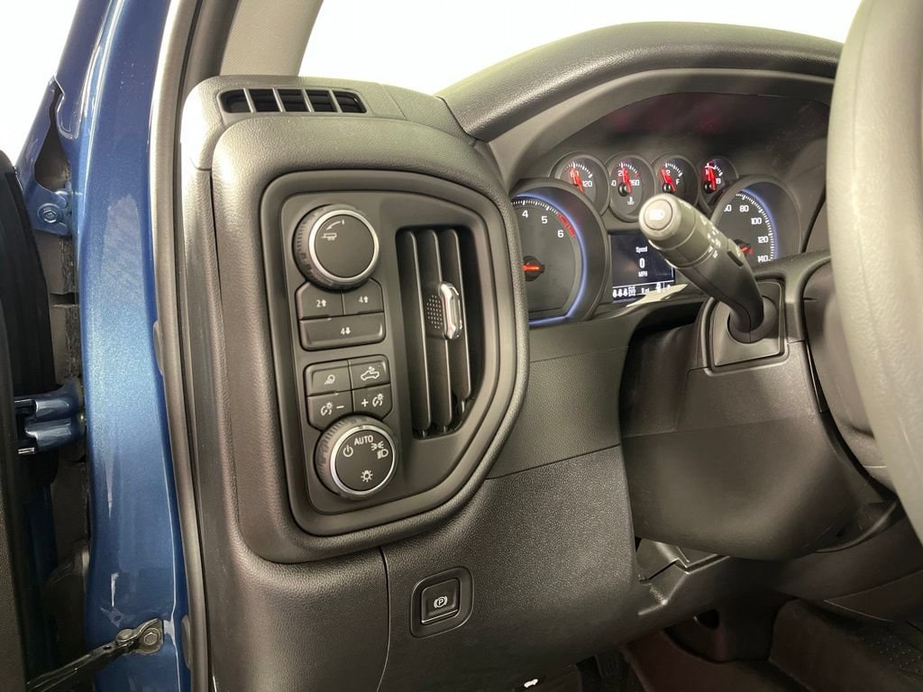 2026 Chevrolet Silverado 2500 HD Custom - Photo 24