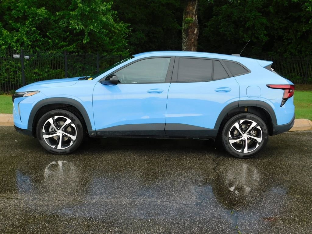 Used 2024 Chevrolet Trax 1RS SUV