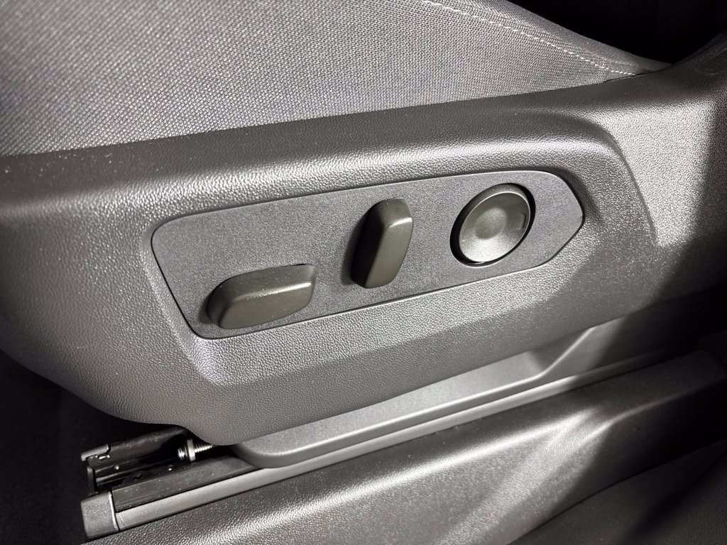 2026 Chevrolet Silverado 1500 LT - Photo 21