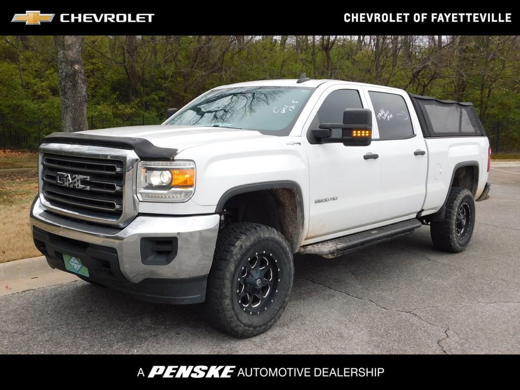 2018 GMC Sierra 2500HD Base's photo
