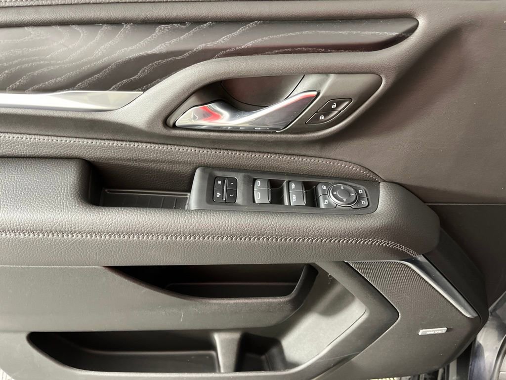 2024 GMC Yukon Denali - Photo 30