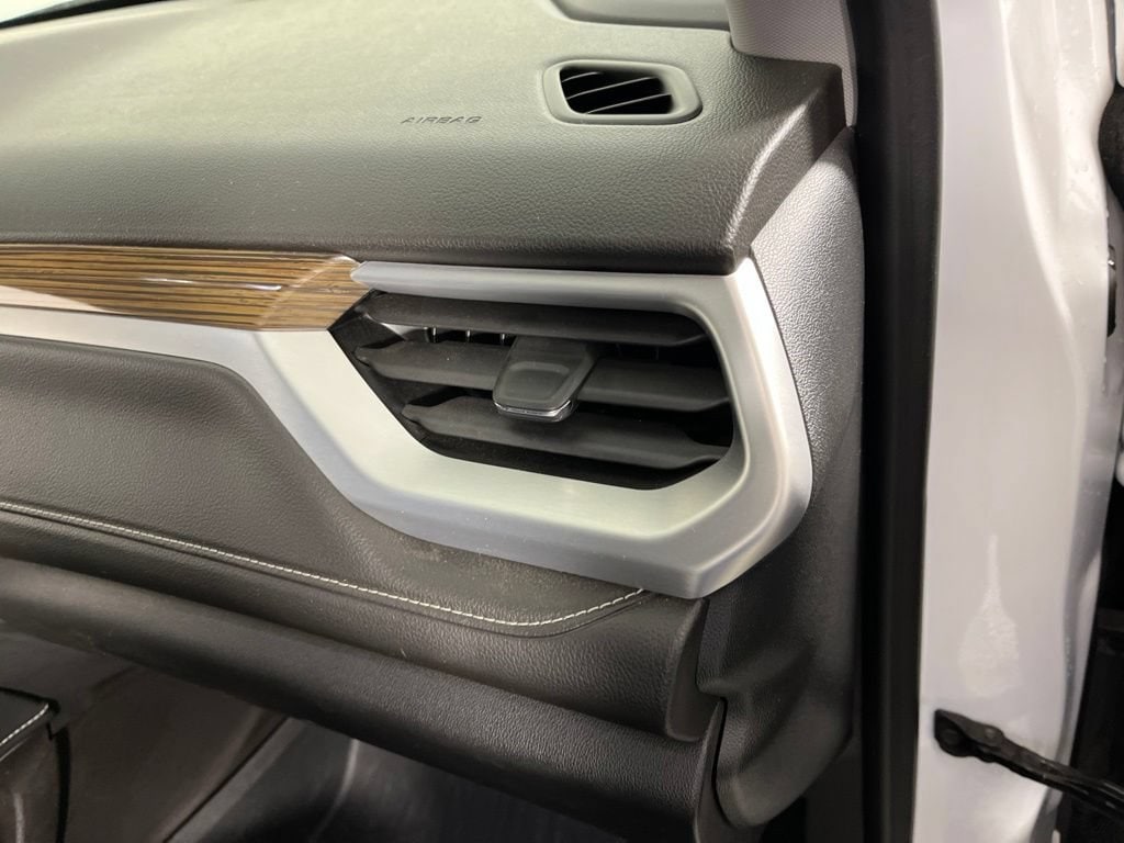 2022 GMC Acadia SLE - Photo 21