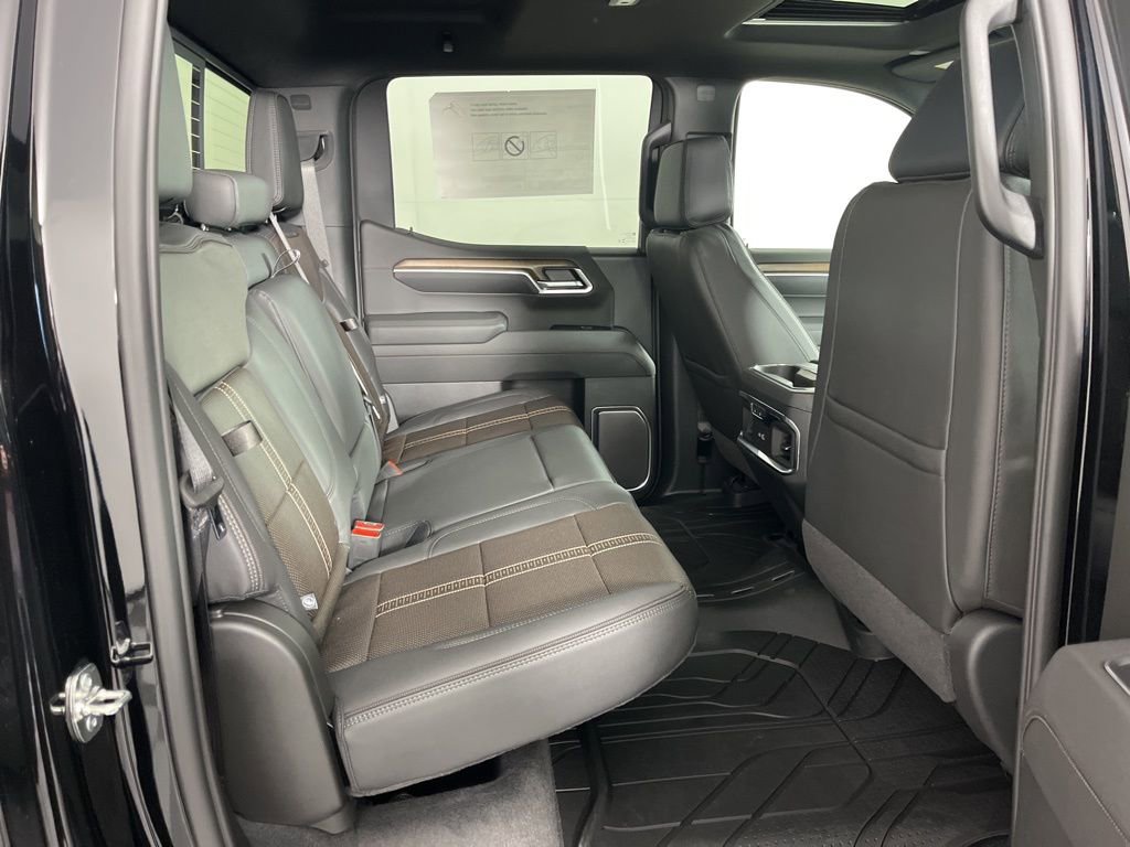 2026 Chevrolet Silverado 1500 High Country - Photo 13