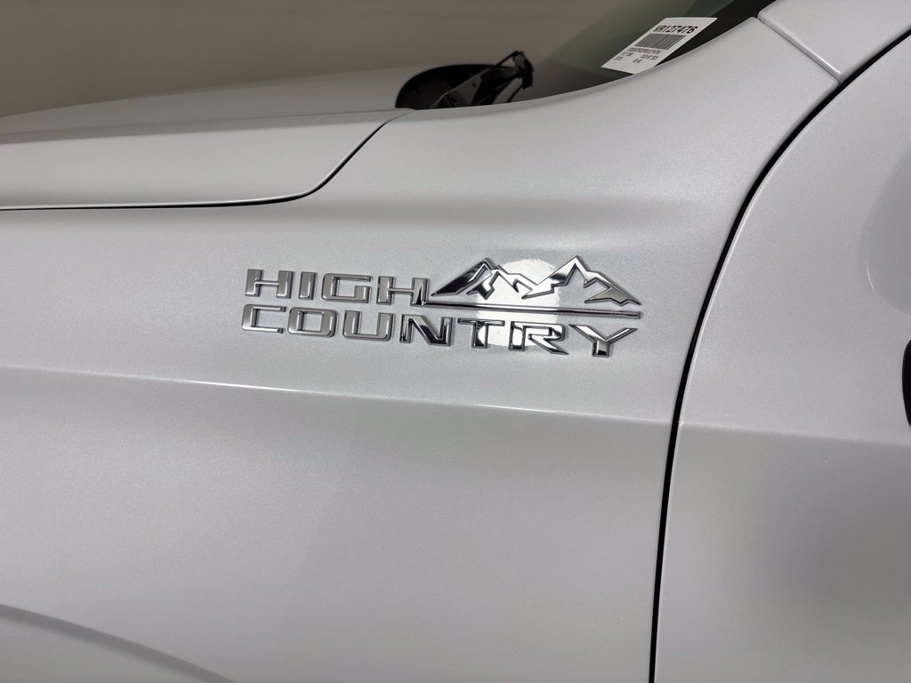 2027 Chevrolet Tahoe High Country - Photo 6