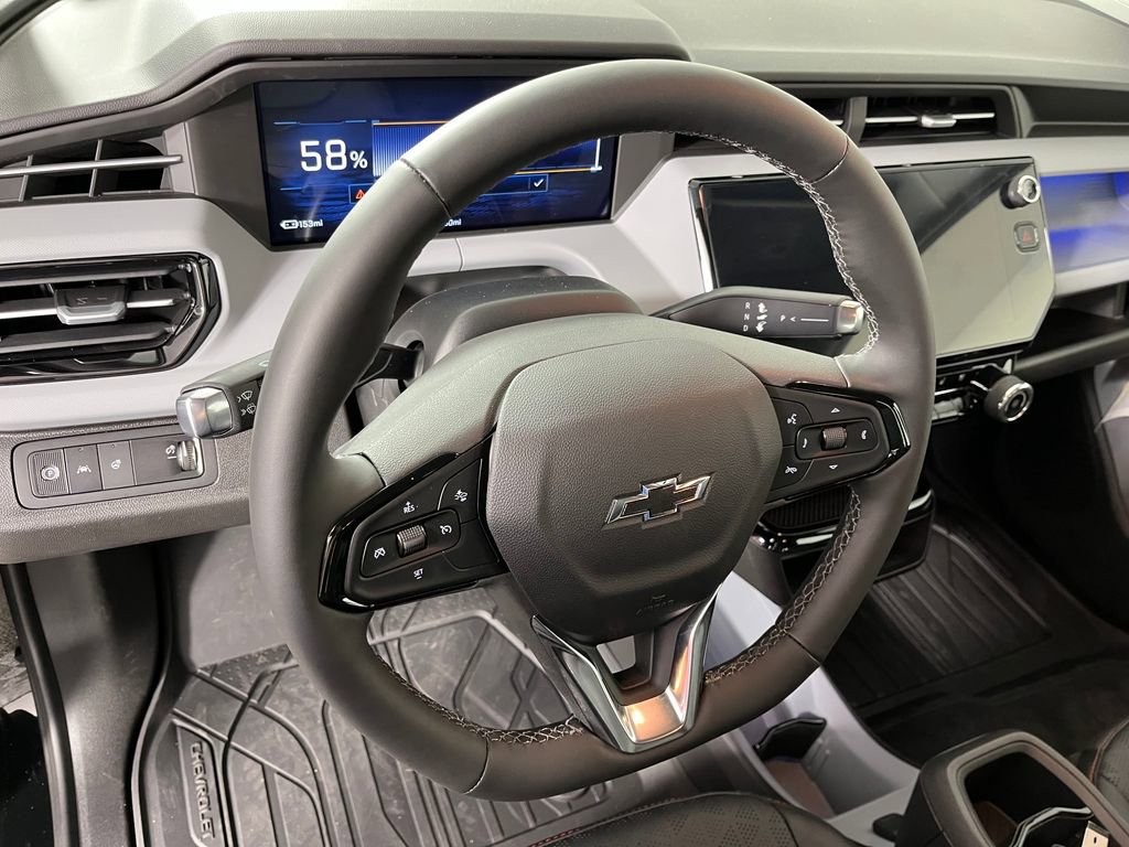 2027 Chevrolet Bolt RS - Photo 21