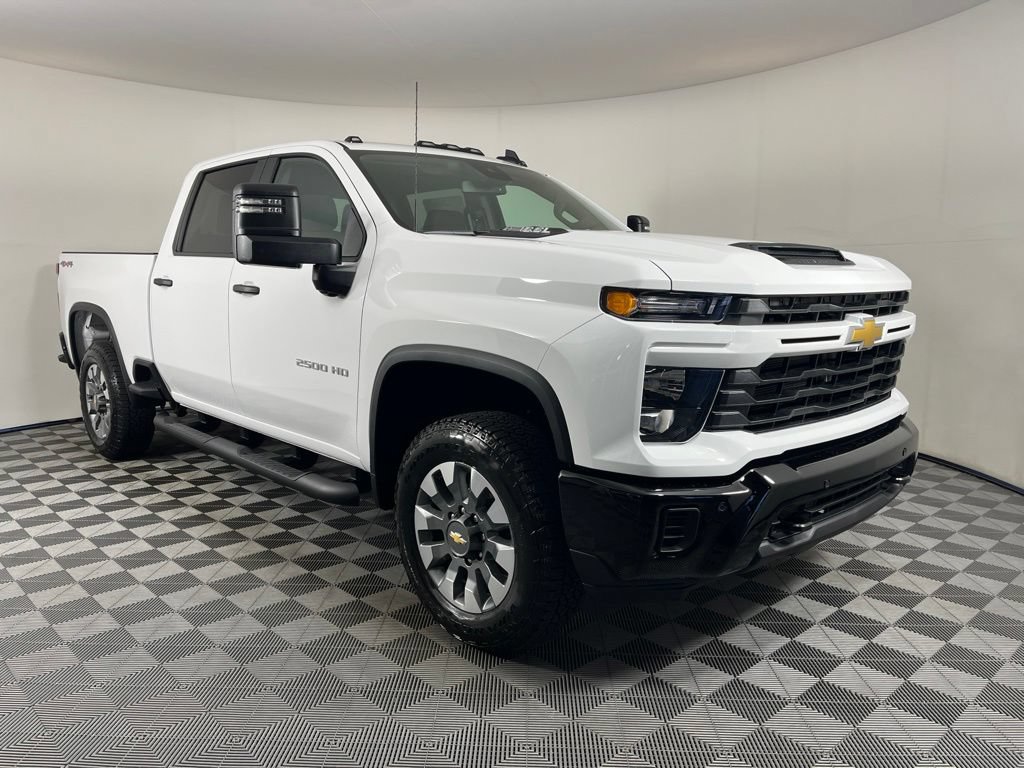 2026 Chevrolet Silverado 2500 HD Custom - Photo 6