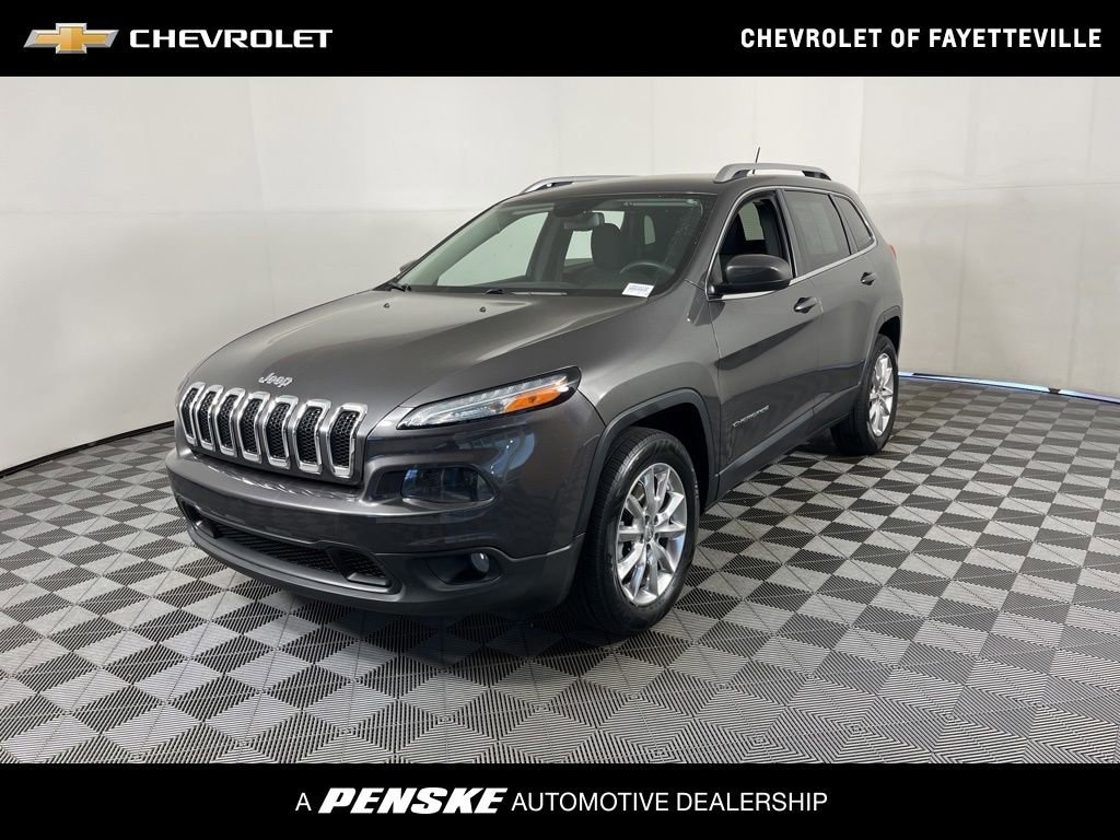 Used 2015 Jeep Cherokee Latitude SUV