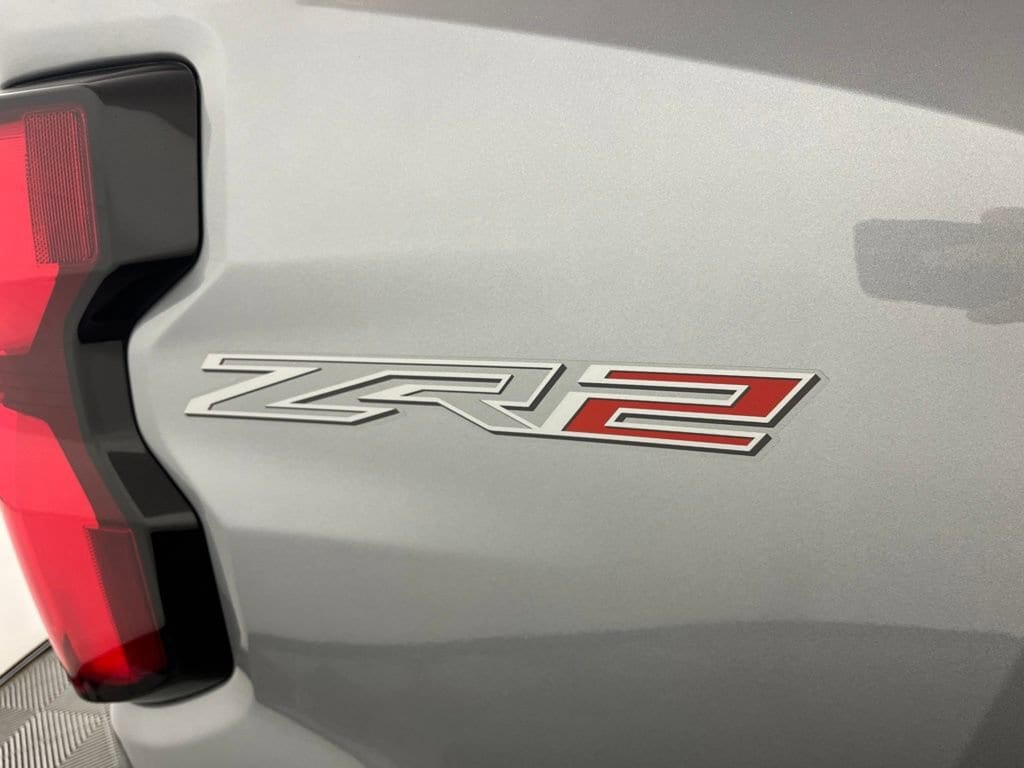 New 2026 Chevrolet Colorado ZR2 Truck