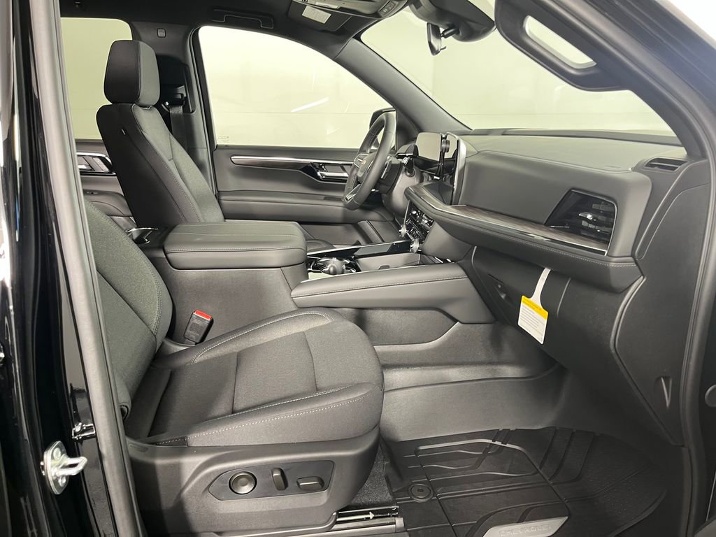 2026 Chevrolet Tahoe LS - Photo 8