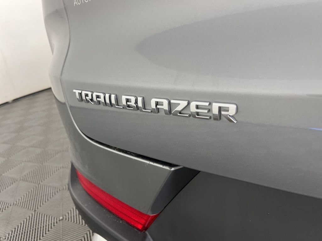 Used 2023 Chevrolet Trailblazer LT SUV