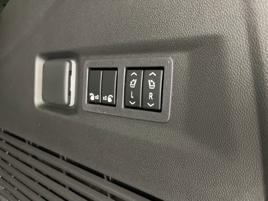 2026 Chevrolet Tahoe High Country - Photo 14