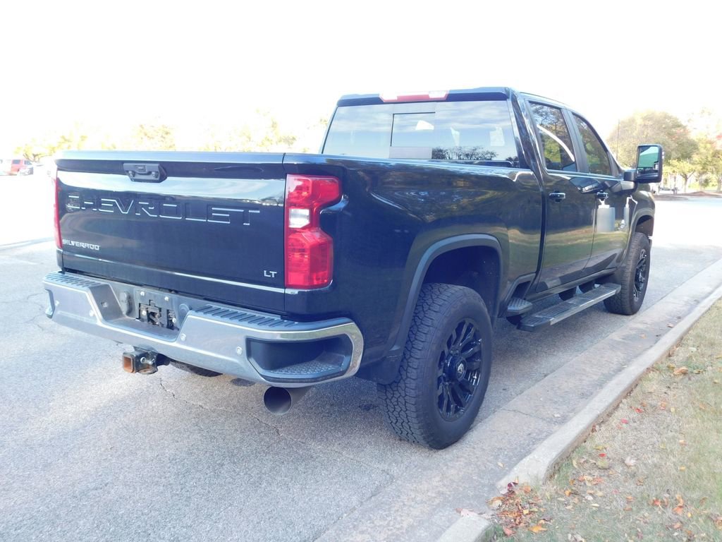 2020 Chevrolet Silverado 2500HD LT photo 4