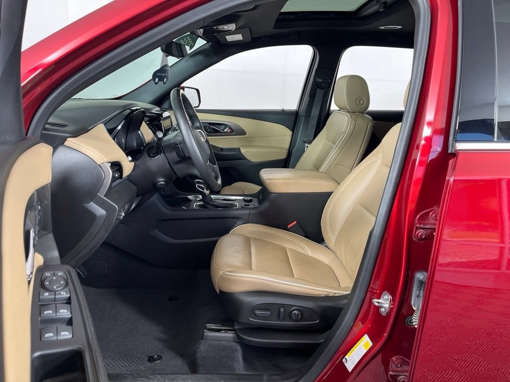 2022 Chevrolet Traverse Premier - Photo 29