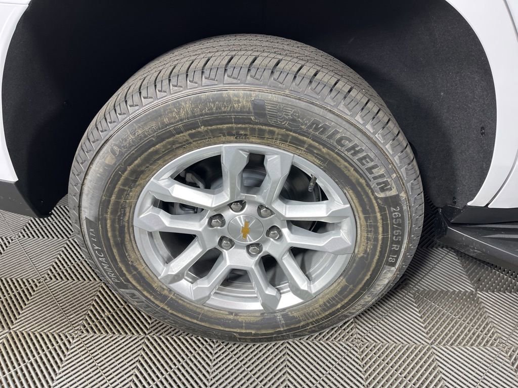 2026 Chevrolet Tahoe LS - Photo 18