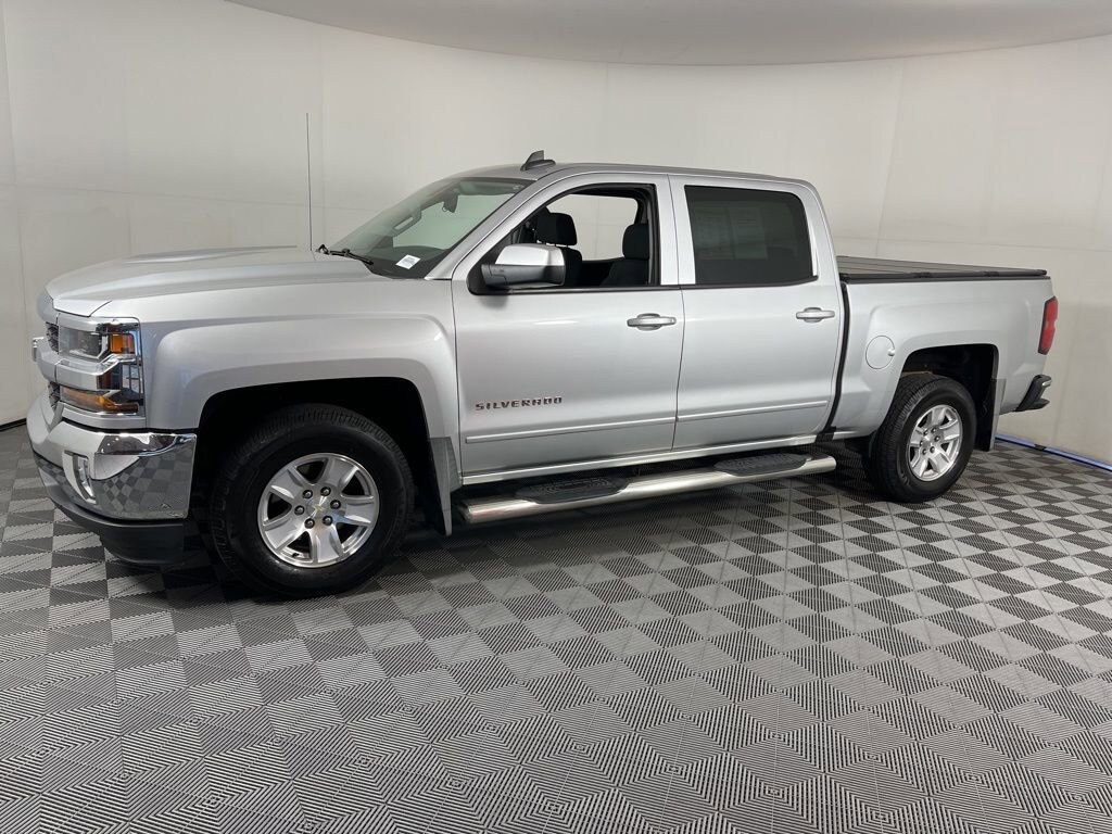Used 2018 Chevrolet Silverado 1500 LT Truck Crew Cab