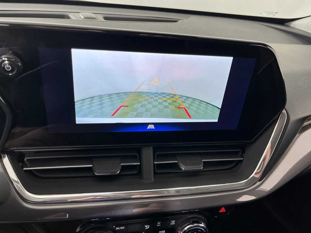 2025 Chevrolet Trax Activ - Photo 33