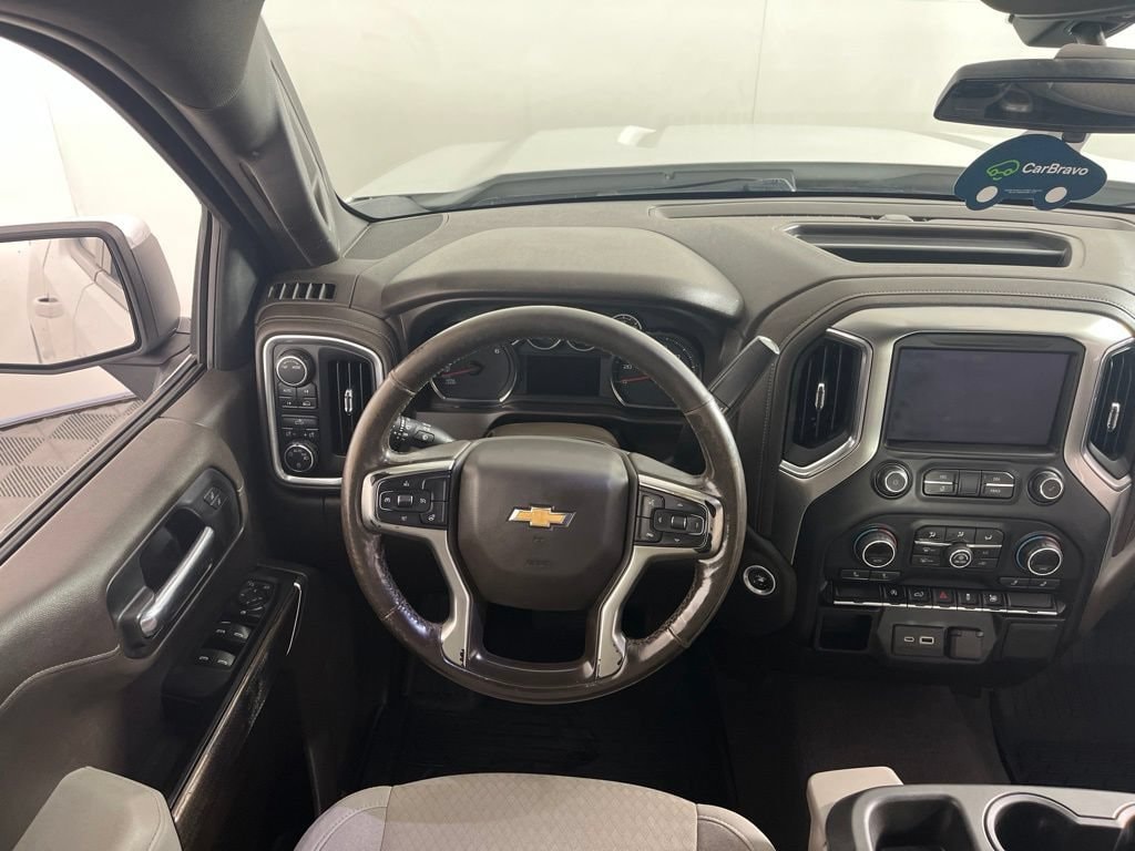 Used 2021 Chevrolet Silverado 1500 LT Truck Crew Cab