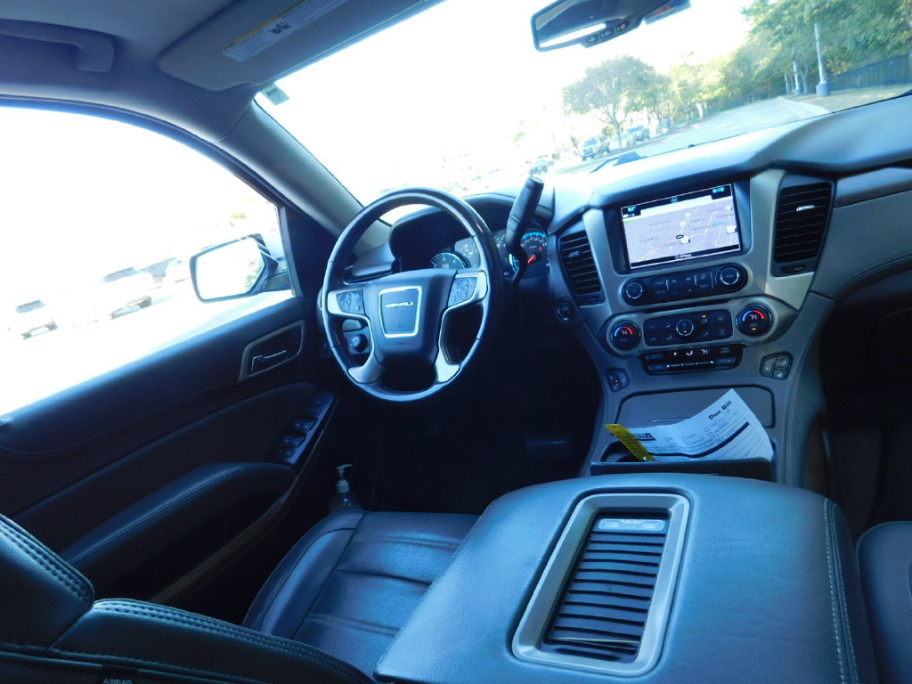 Used 2020 GMC Yukon XL Denali SUV
