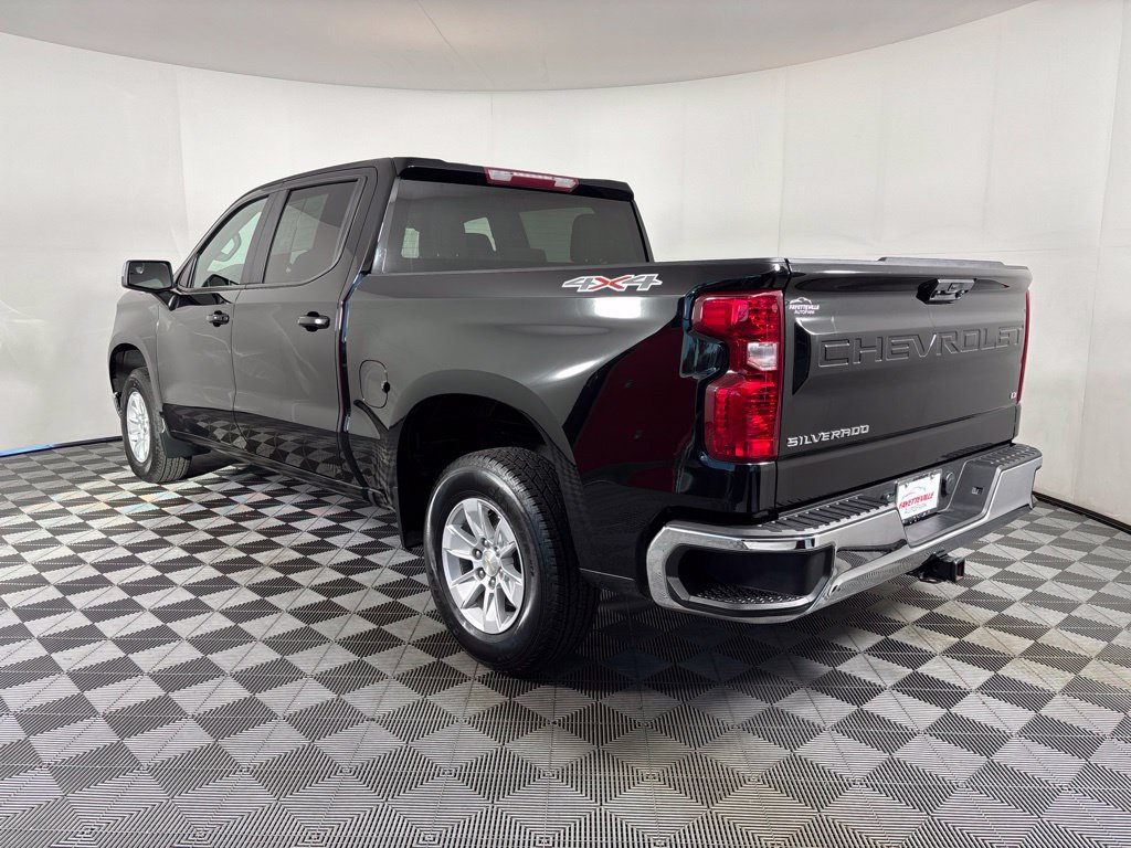 2024 Chevrolet Silverado 1500 LT - Photo 8