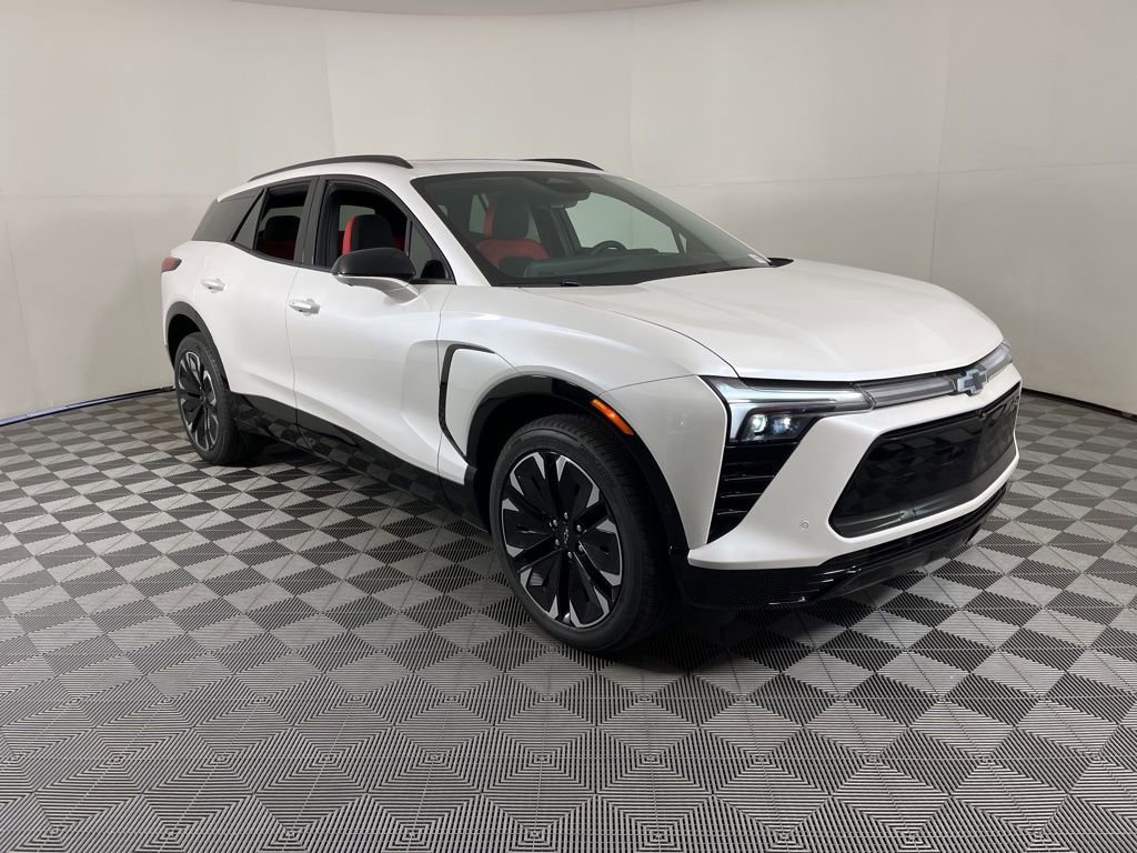2025 Chevrolet Blazer EV RS - Photo 19